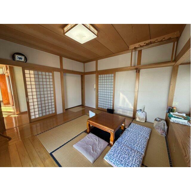来客時にも便利な和室付き