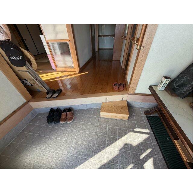 ゆったりとした玄関です