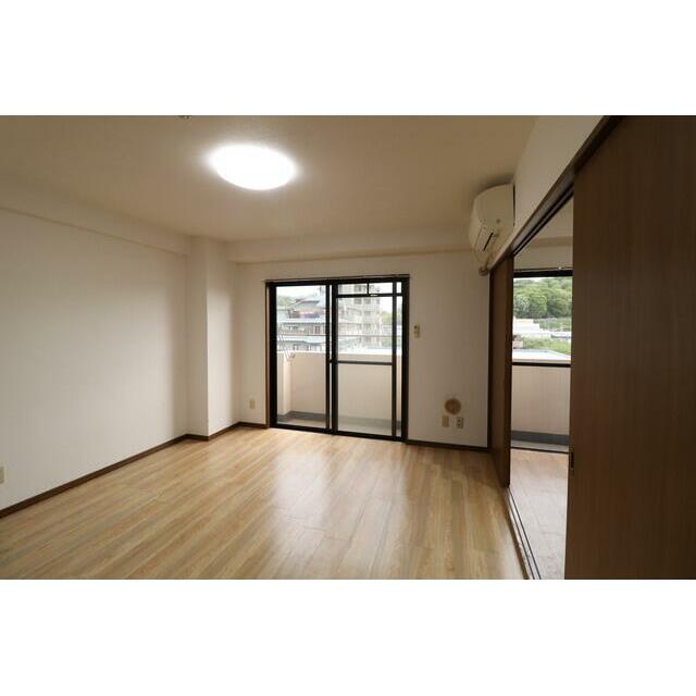 各部屋6帖の使いやすい間取りです♪