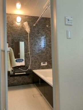 一日の疲れを癒すバスルーム（1号棟）