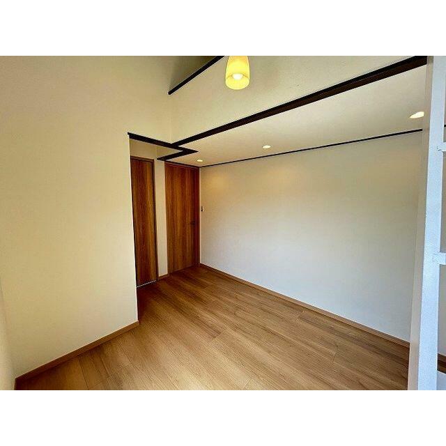 洋室約５．５帖