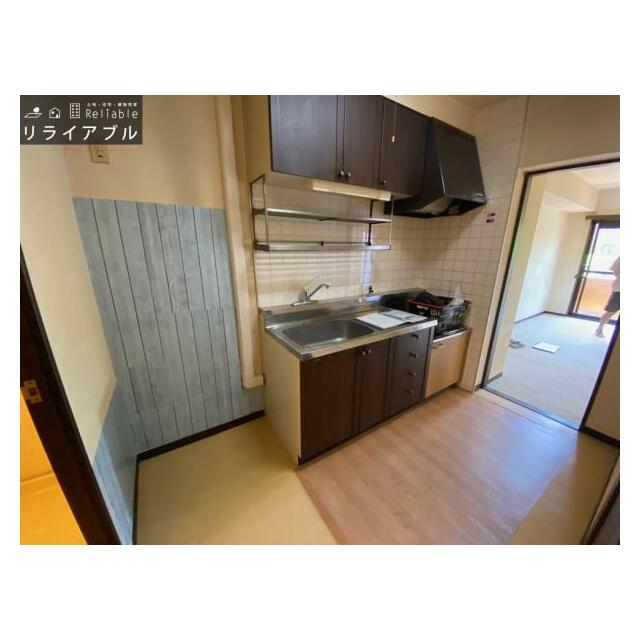 apartment 郷六字葛岡下