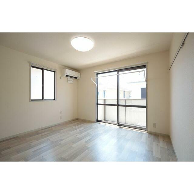 【洋室】うれしいエアコン付きの洋室♪