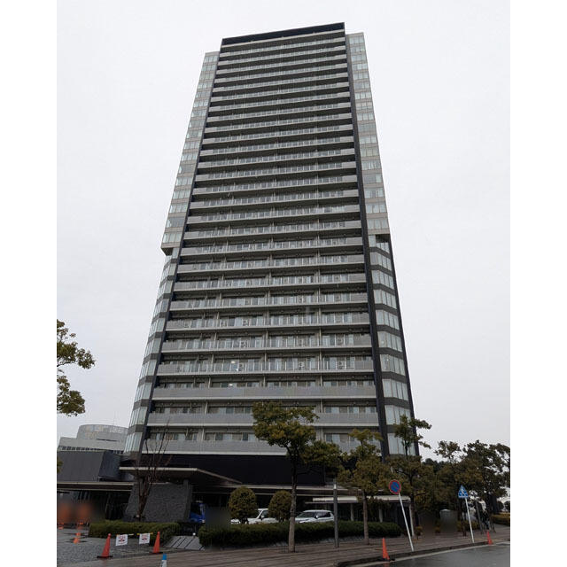 リヴァリエＡ棟