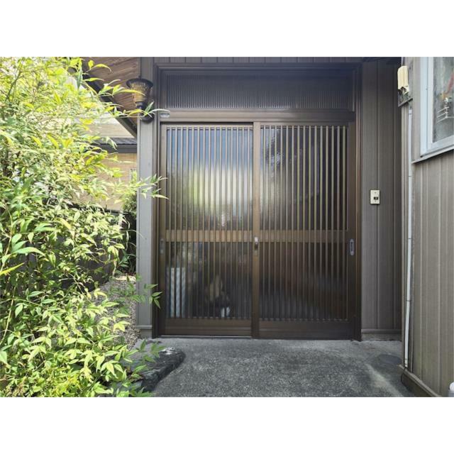 玄関外観です。