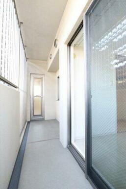 北側バルコニー