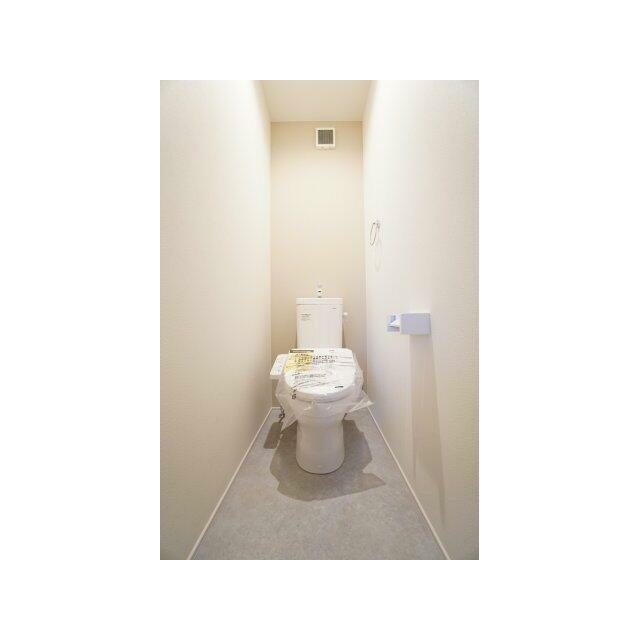2階にもトイレ設置！朝の争奪戦も回避できます♪