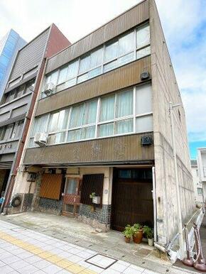 現況でのお渡しとなります。