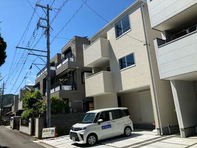 毎日がもっと特別になる場所（1号棟）