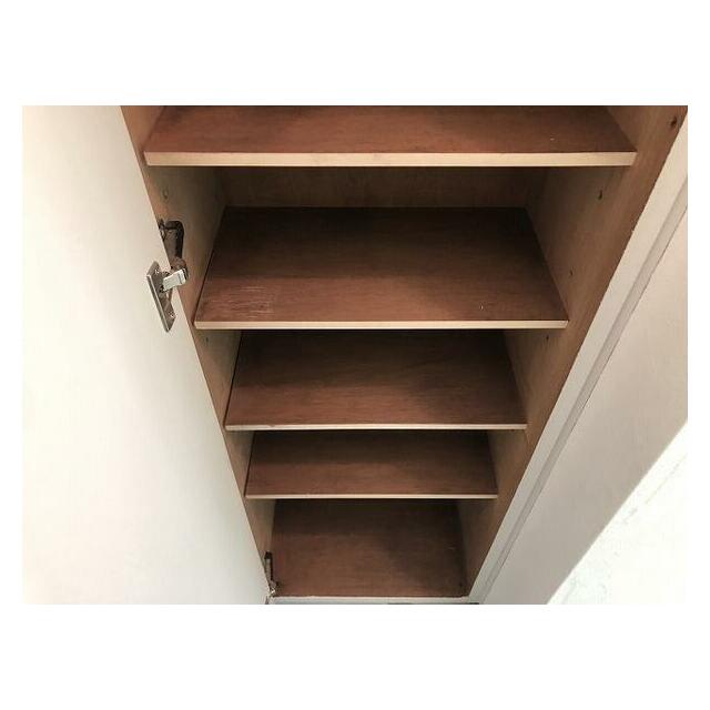 下足入れ