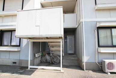 建物入り口！