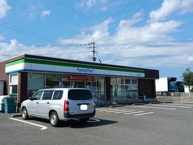 ファミリーマート 伊万里二里店