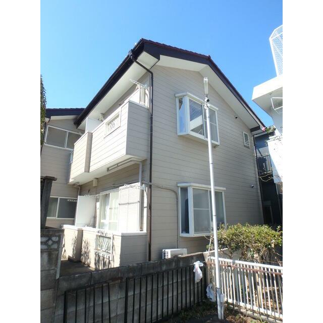 ２階建南向きの建物です