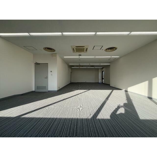 分割前の写真です。