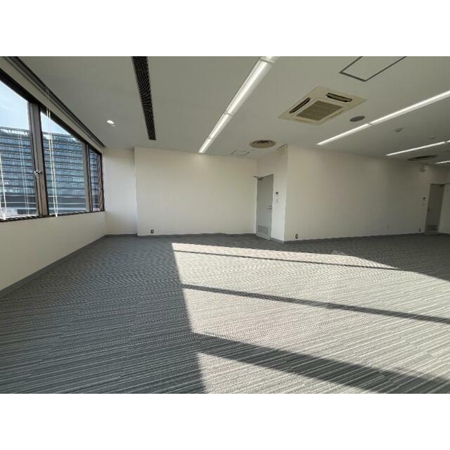 分割前の写真です。
