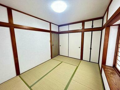 １階和室　別アングル