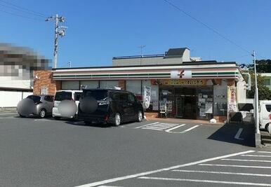 セブン-イレブン 鴨川広場店