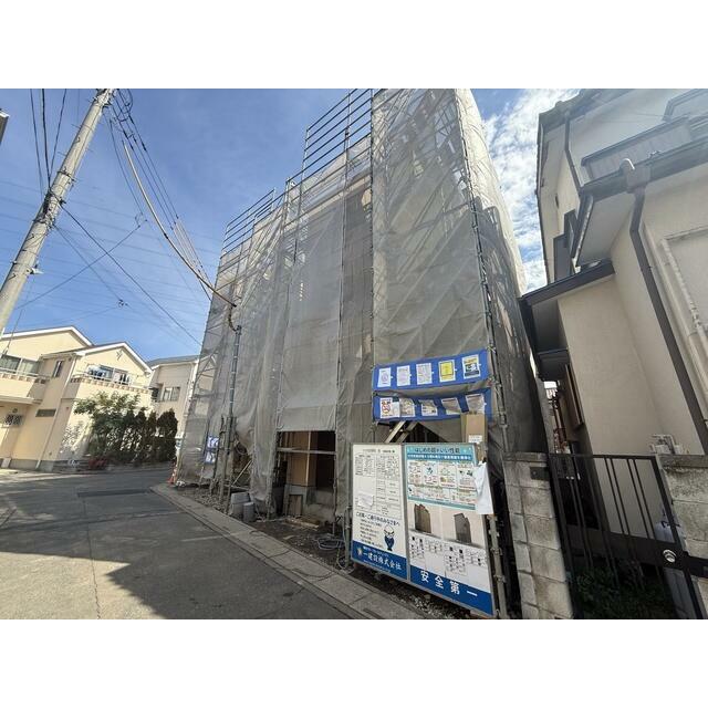 日を重ねるごとにこの佇まいに愛着が湧いてきそう（2号棟）