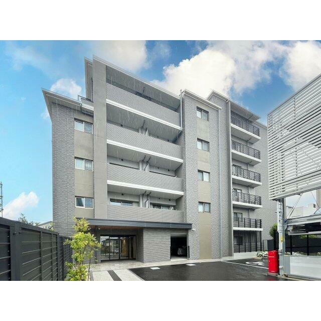 2025年1月築の築浅分譲マンションです。