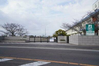佐賀市立東与賀小学校