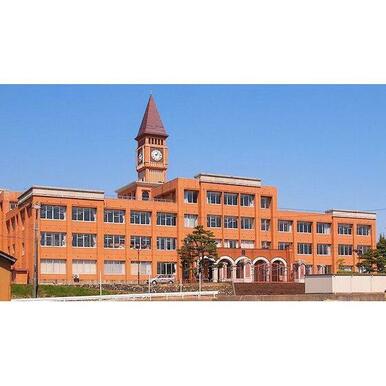 小矢部市立石動中学校