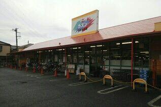 株式会社カズン草加店