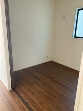 多目的に活用できる洋室（6号棟）