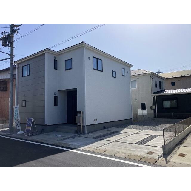 「見かけが好き」も物件選びの立派な決め手のひとつ（1号棟）