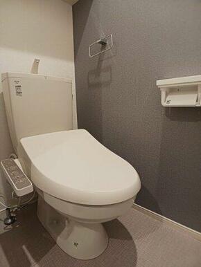 落ち着いたトイレです