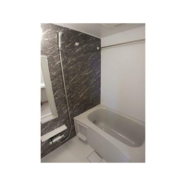 ゆったり過ごせるお風呂です