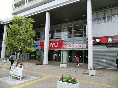 西友国領店
