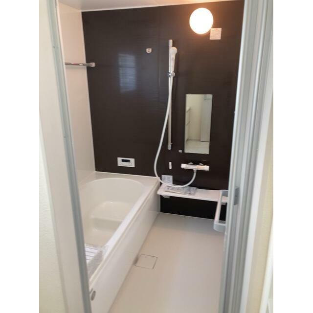 ゆったりくつろげる浴室で、心ほぐれる至福の時間（3号棟）