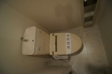 保温洗浄便座新設(2014年2月)