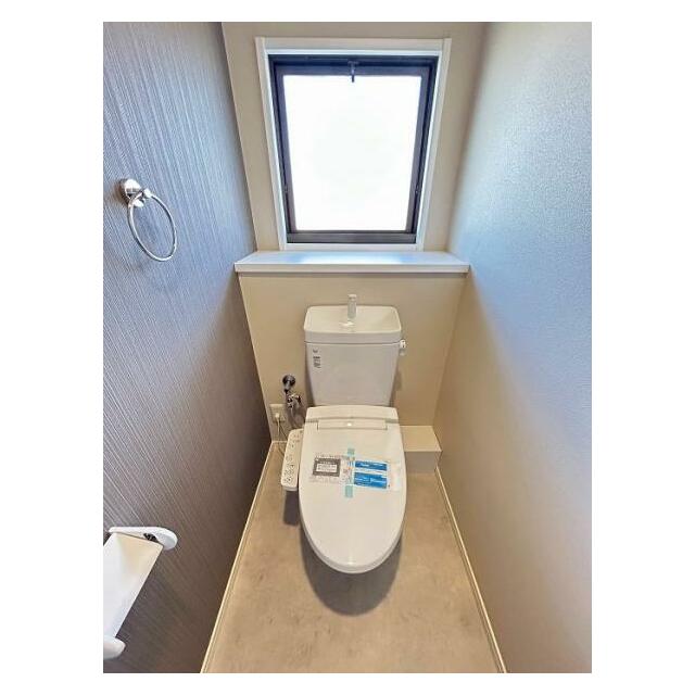 「トイレ」LIXIL製、新品交換済み