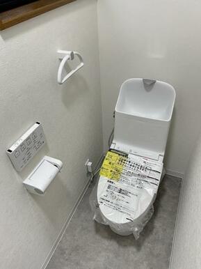 トイレ2