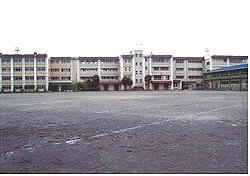 川崎市立犬蔵中学校