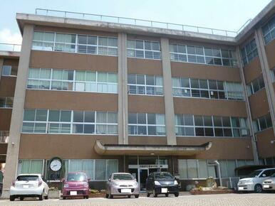 中学校