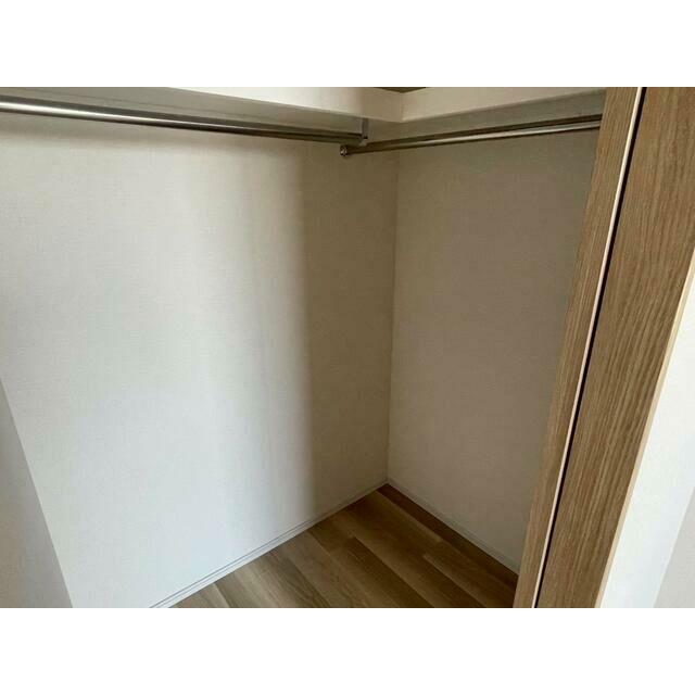 ６．５畳洋室収納です。