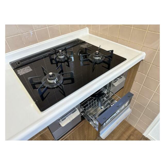 新品のガラストップコンロ