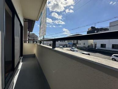 2階バルコニーございます