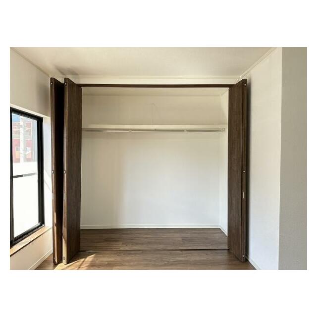 LDKクローゼットスペース