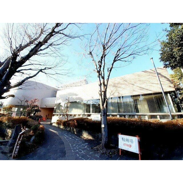 富士宮市立中央図書館まで1400m