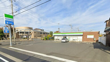 ファミリーマート川越鯨井店
