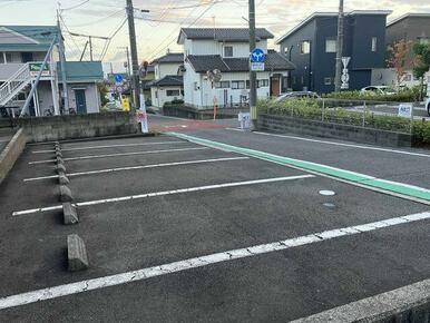 駐車場１台付無料