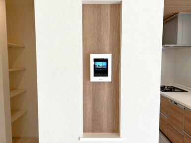 インターフォンニッチ（6号棟）