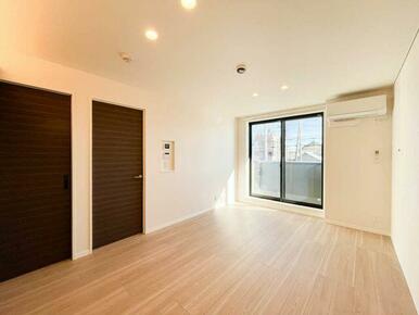 ＬＤＫにはダウンライトを採用しております