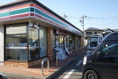 セブンイレブン　相模原田名望地店