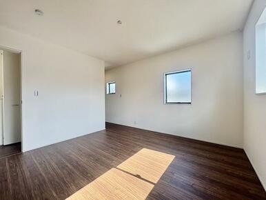 お持ちの家具の配置を考えると洋室のお部屋が暮らしやすいという方に（1号棟）