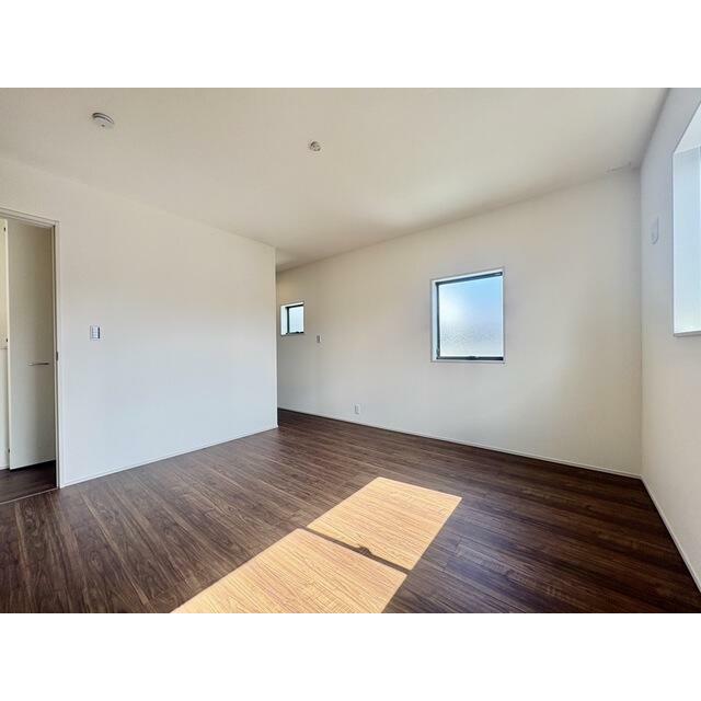 お持ちの家具の配置を考えると洋室のお部屋が暮らしやすいという方に（1号棟）