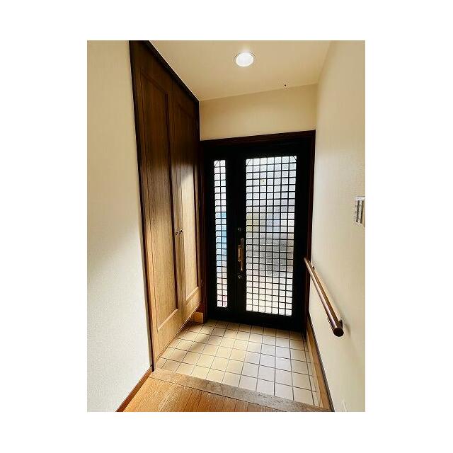 「玄関」温かみのある玄関です。